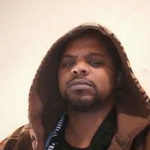 Meet your Posher, Lonnie